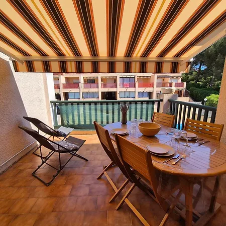 Piscine, Proche Mer, Parking Prive Bandol